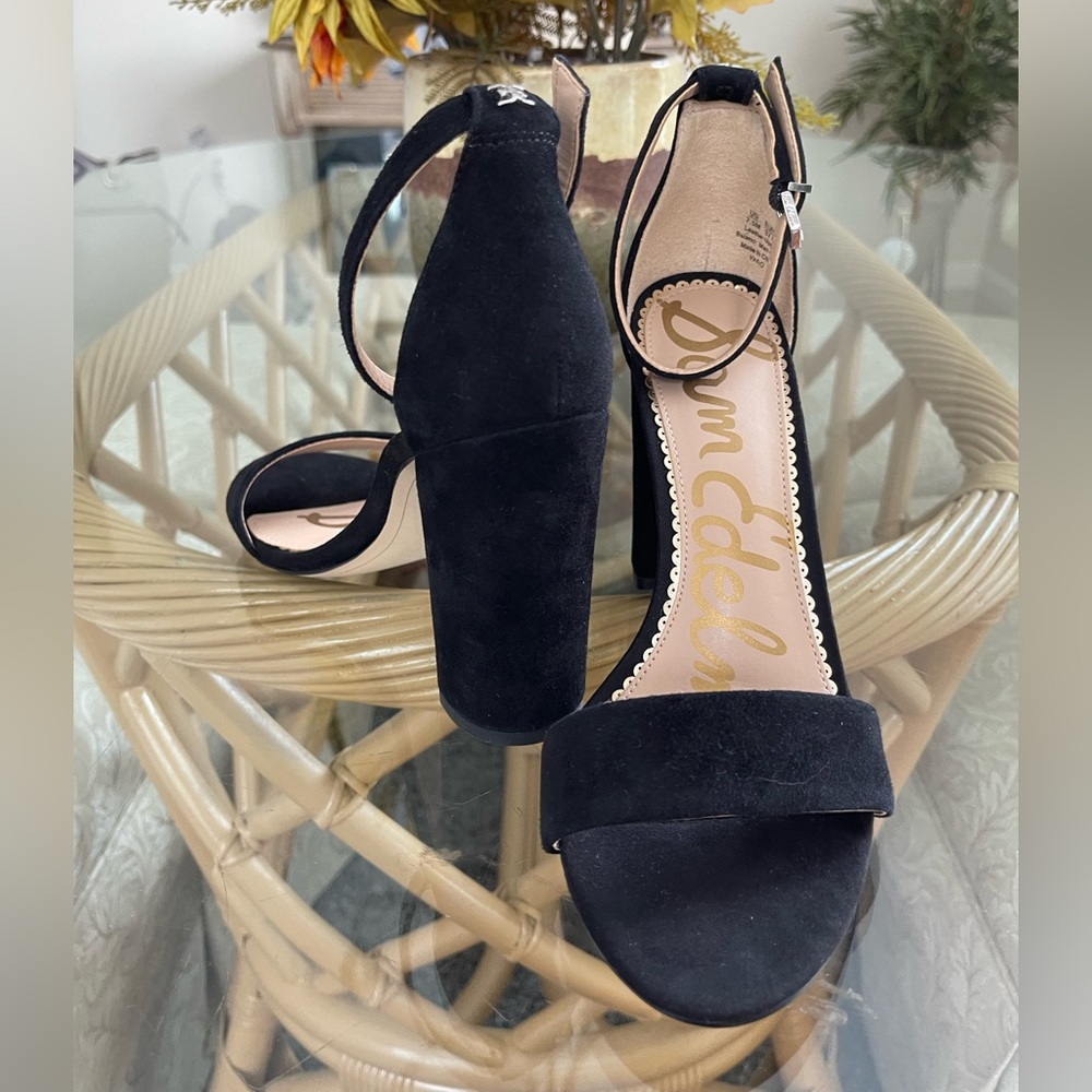 Sam Elderman like new black suede open toe, chunky heels, size 7.5. - Picture 5 of 12